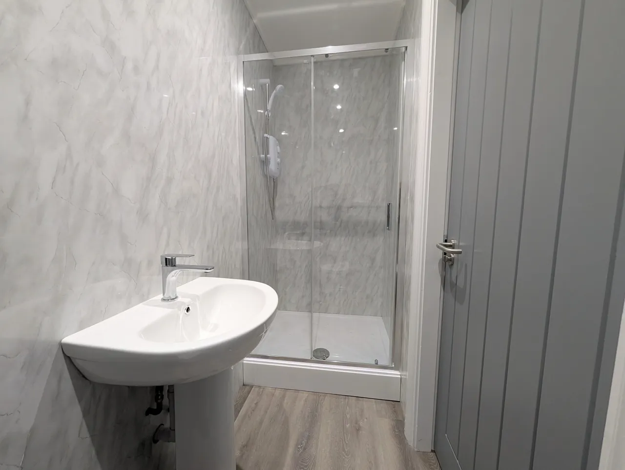 Hyde Road, Woodley, SK6, photo 11