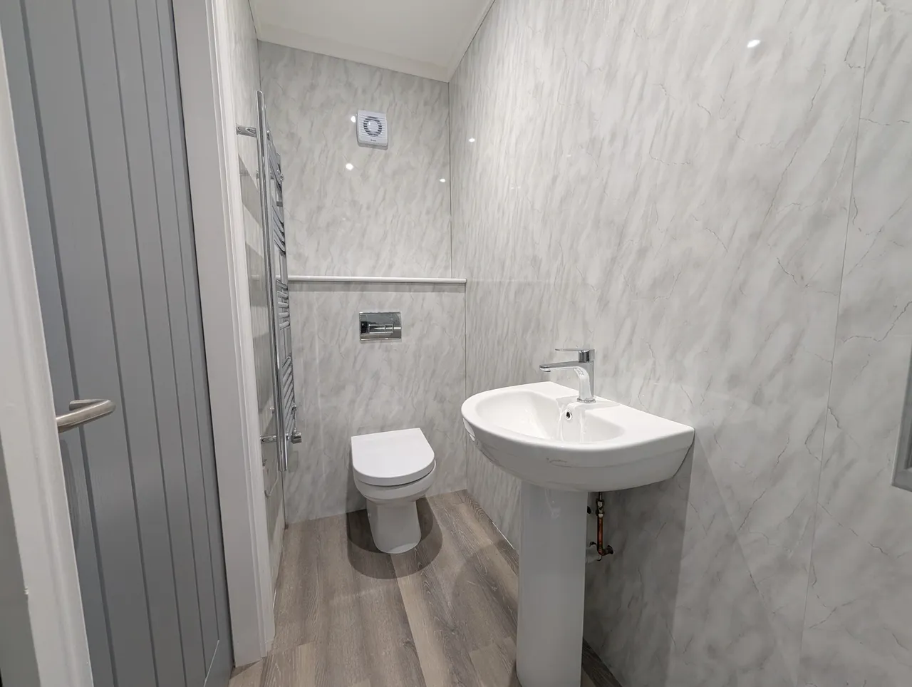 Hyde Road, Woodley, SK6, photo 10