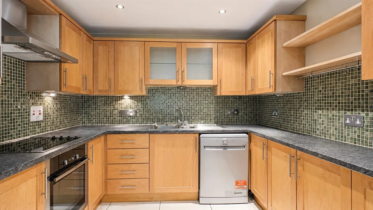 Cromwell Road, Earls Court, SW5, photo 5