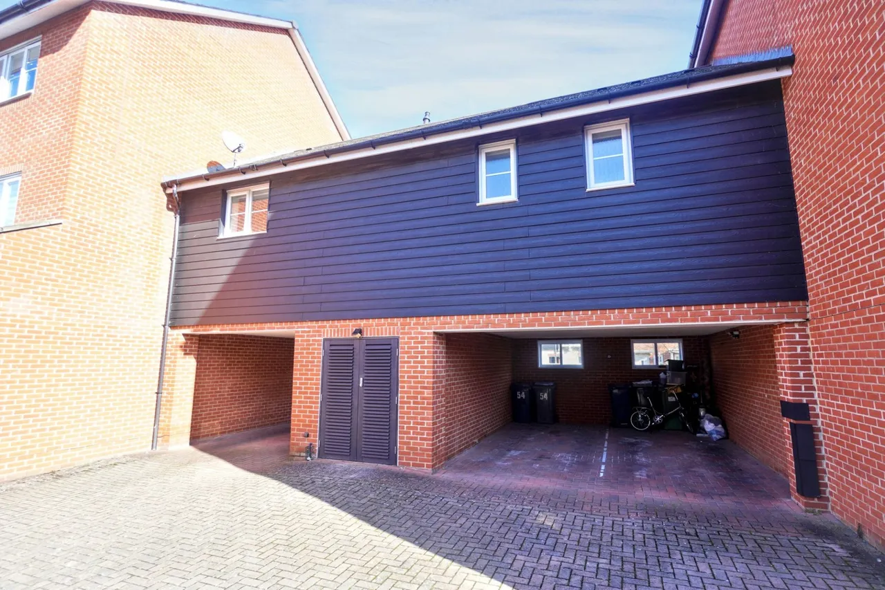 Chequers Avenue, High Wycombe, HP11, photo 14