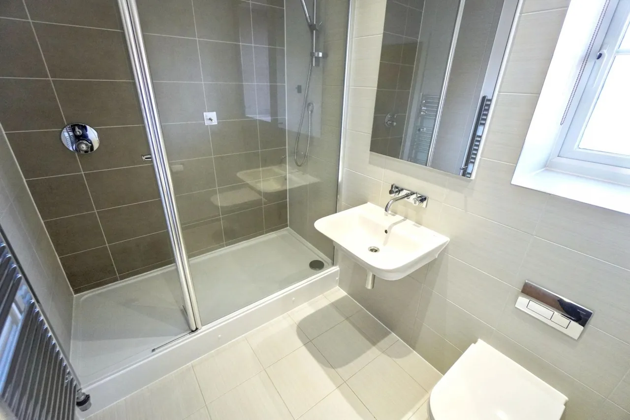Chequers Avenue, High Wycombe, HP11, photo 12
