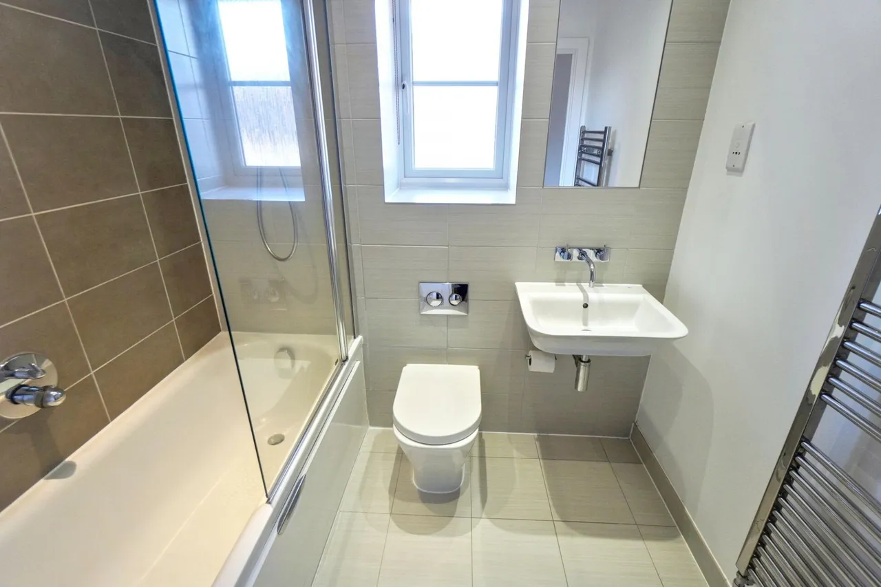 Chequers Avenue, High Wycombe, HP11, photo 6