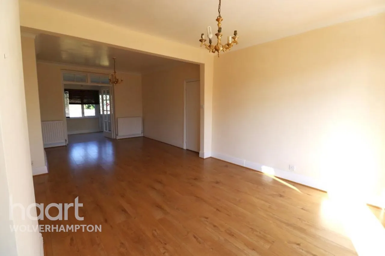 Stafford Road, Wolverhampton, WV10, photo 3