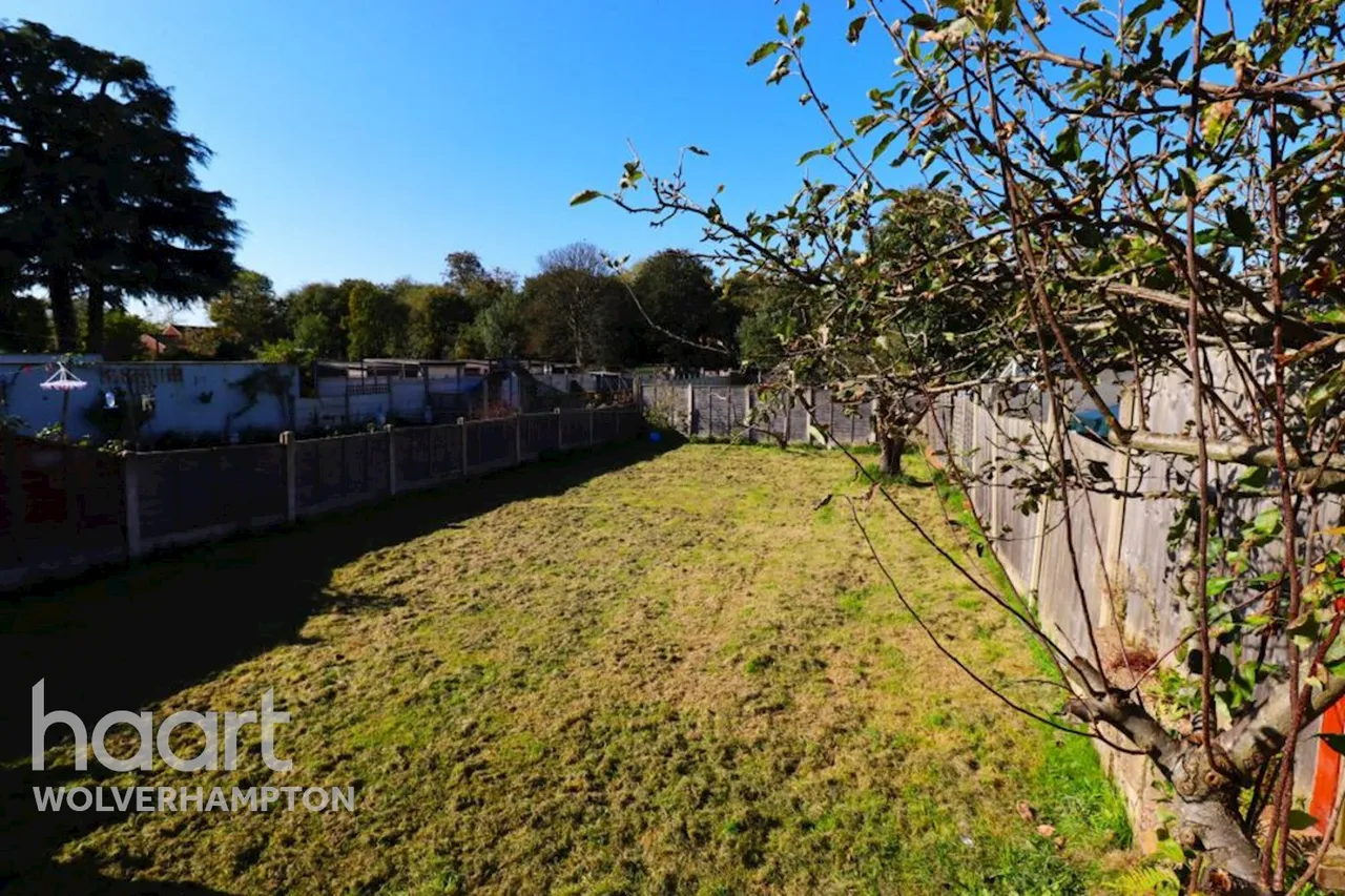 Stafford Road, Wolverhampton, WV10, photo 5