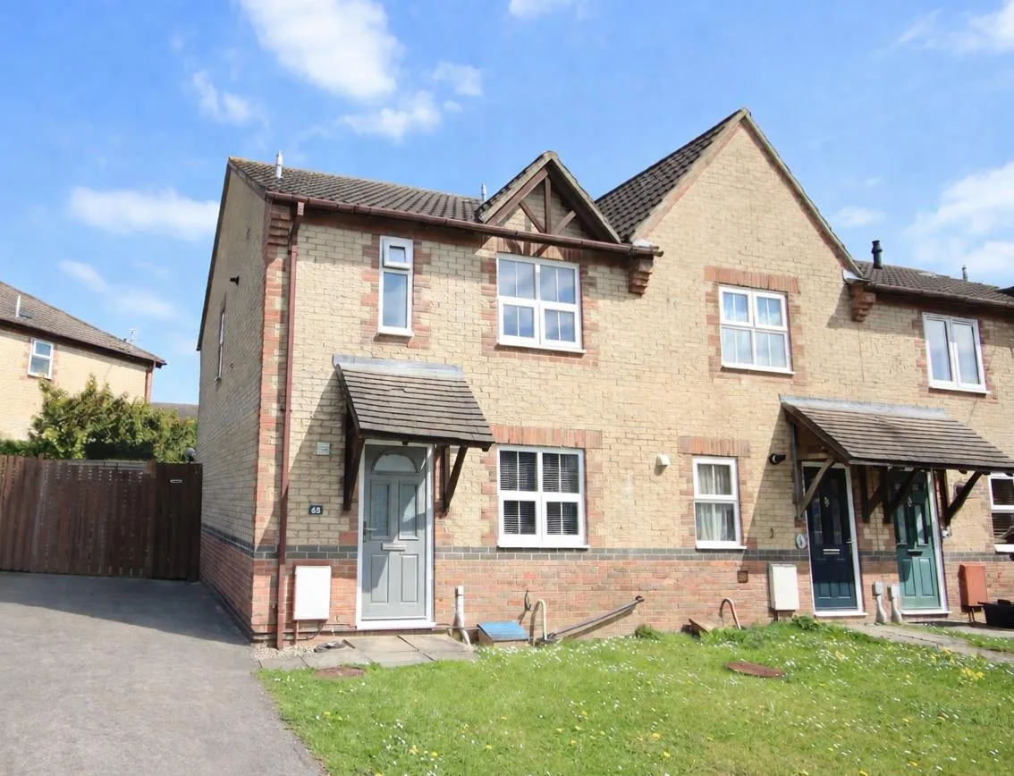3 bed house for sale, Rowe Mead, Pewsham