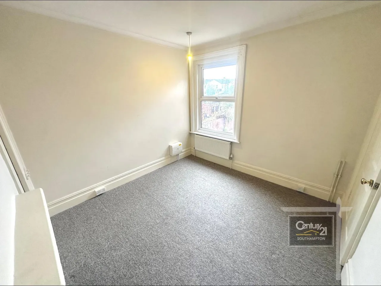 Sholing Road, Southampton, SO19, photo 6