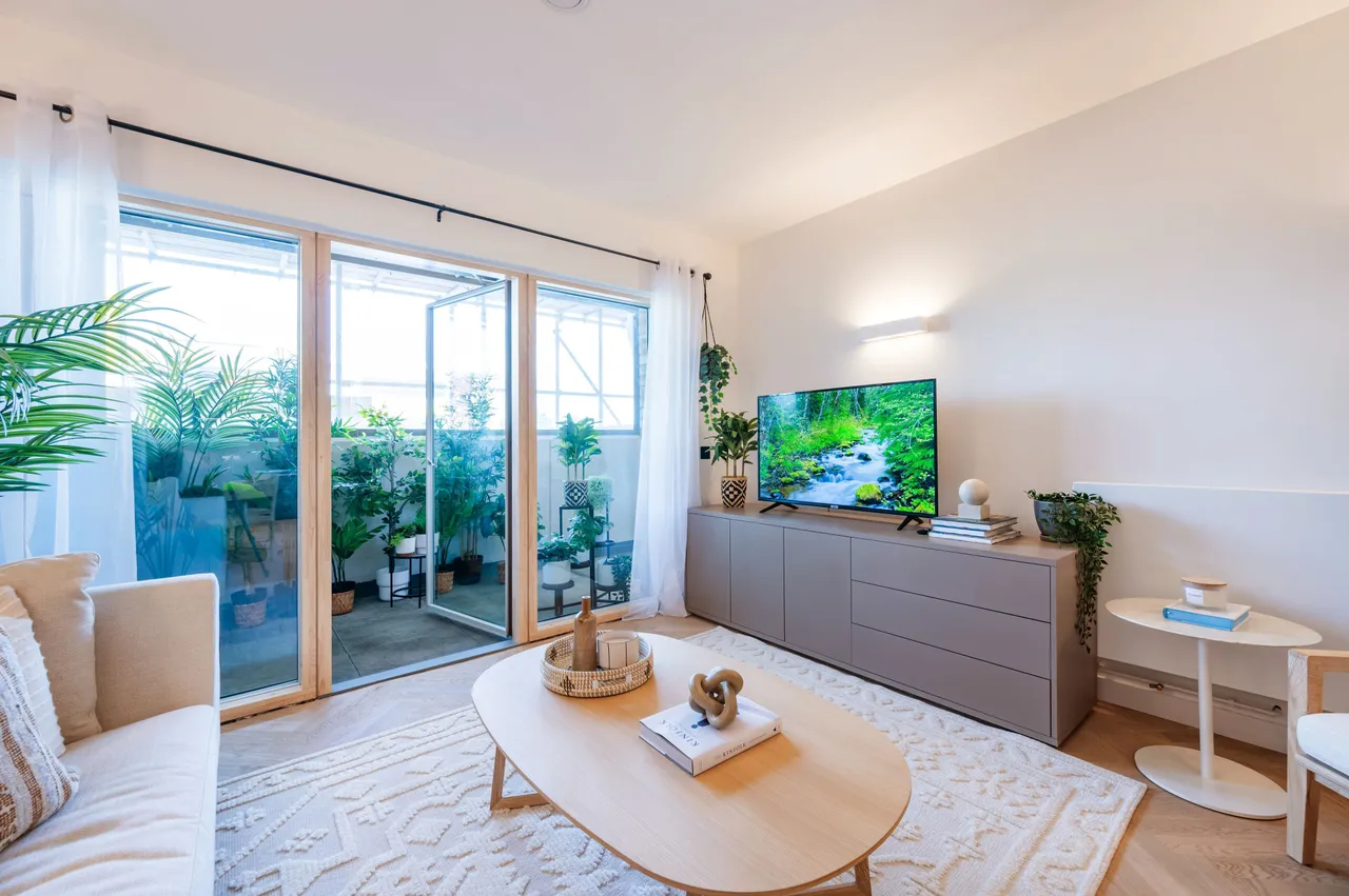 Flat 16, Madeleine Court, Acton, photo 8