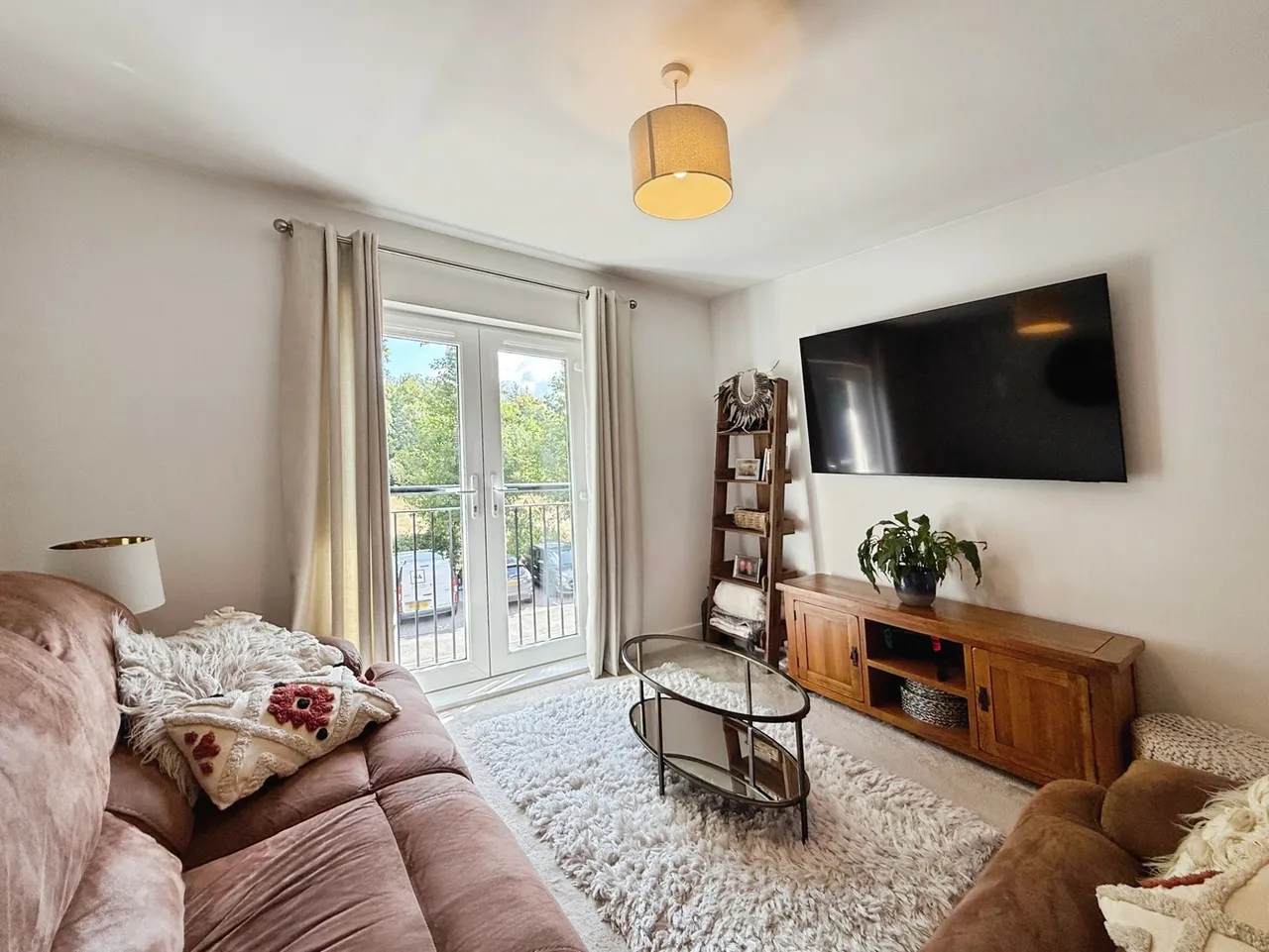 Skippetts Gardens, Basingstoke, Hampshire, RG21 3FB, photo 3
