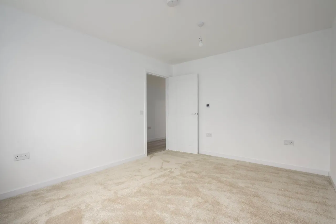 Daffodil Drive, Robroyston, G33 6PQ, photo 16