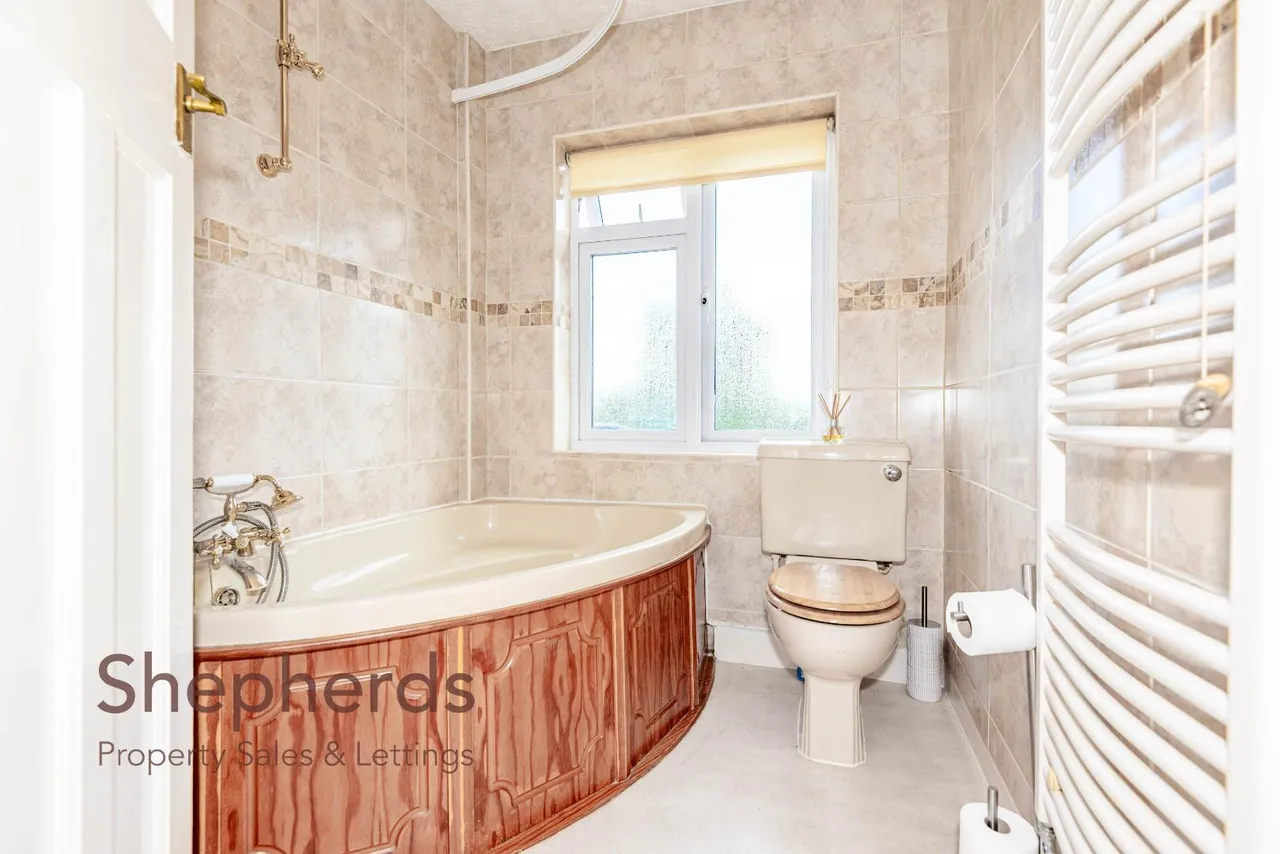 Meadway, Hoddesdon, EN11, photo 9
