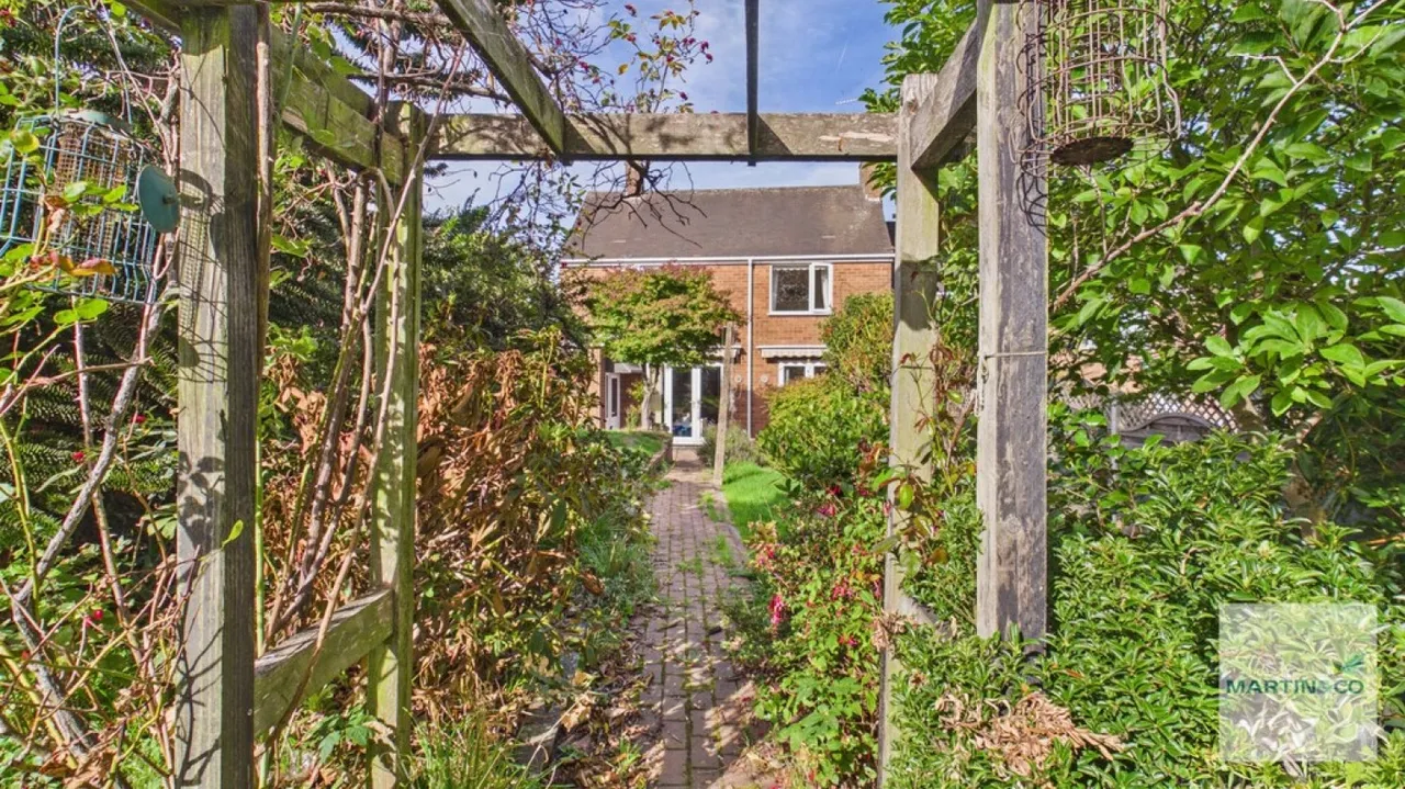 Welford Road, Dosthill, B77, photo 25