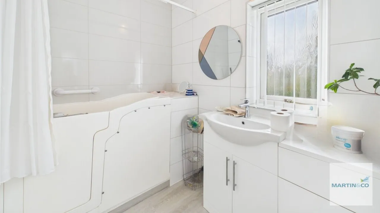 Welford Road, Dosthill, B77, photo 32