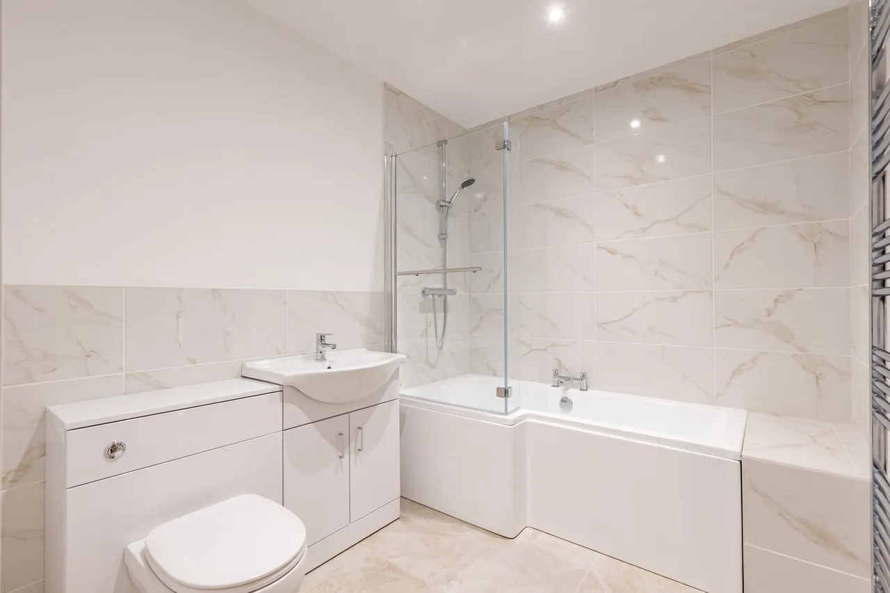 Thoughtfully Designed New Homes, Swaf, photo 10