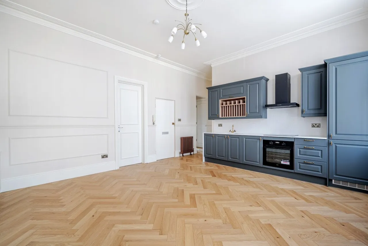 St Philips Street, Battersea, London, SW8, photo 6