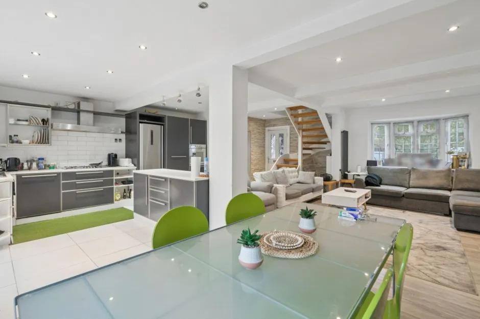 Horton Road, Staines-Upon-Thames, TW19, photo 4