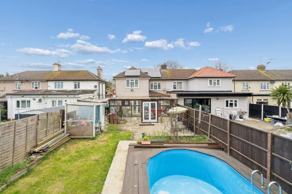 Horton Road, Staines-Upon-Thames, TW19, photo 10