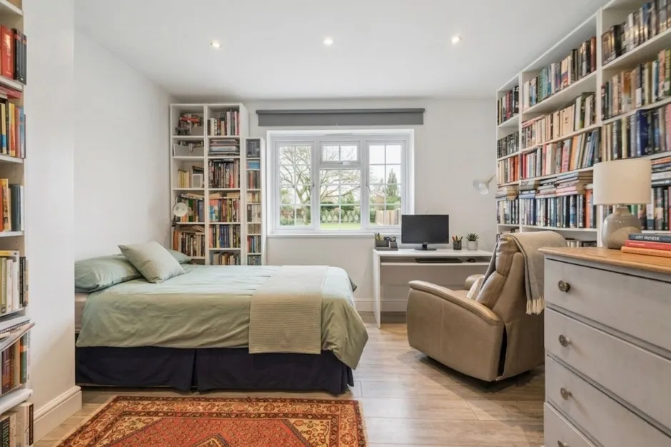 Horton Road, Staines-Upon-Thames, TW19, photo 6