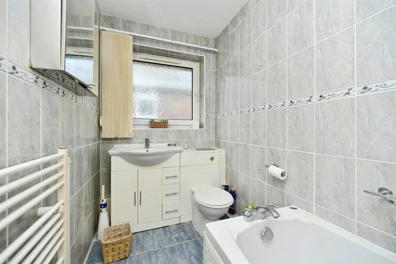 Phyllis Avenue, Peacehaven, photo 7