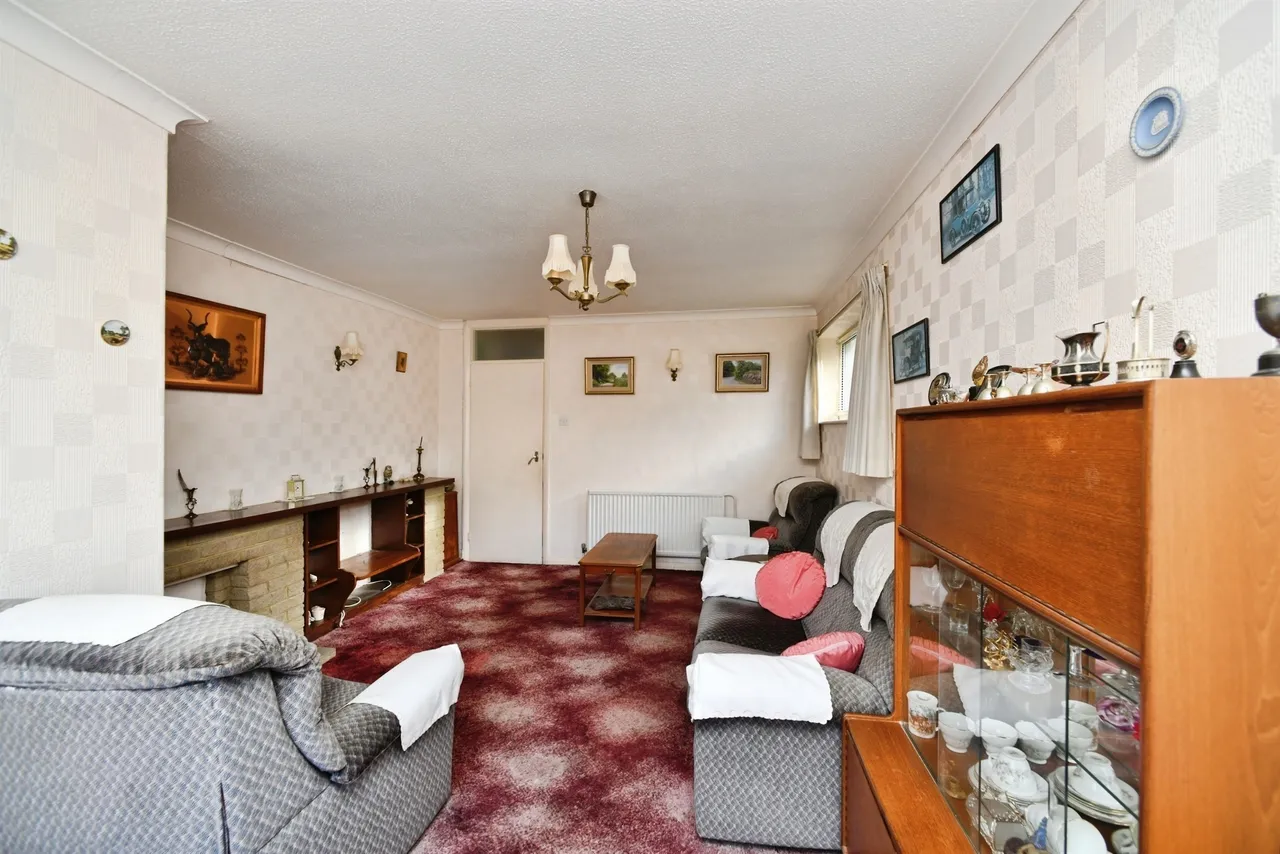 Phyllis Avenue, Peacehaven, photo 4