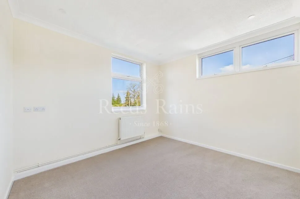Gorringe Avenue, South Darenth, Kent, DA4, photo 4