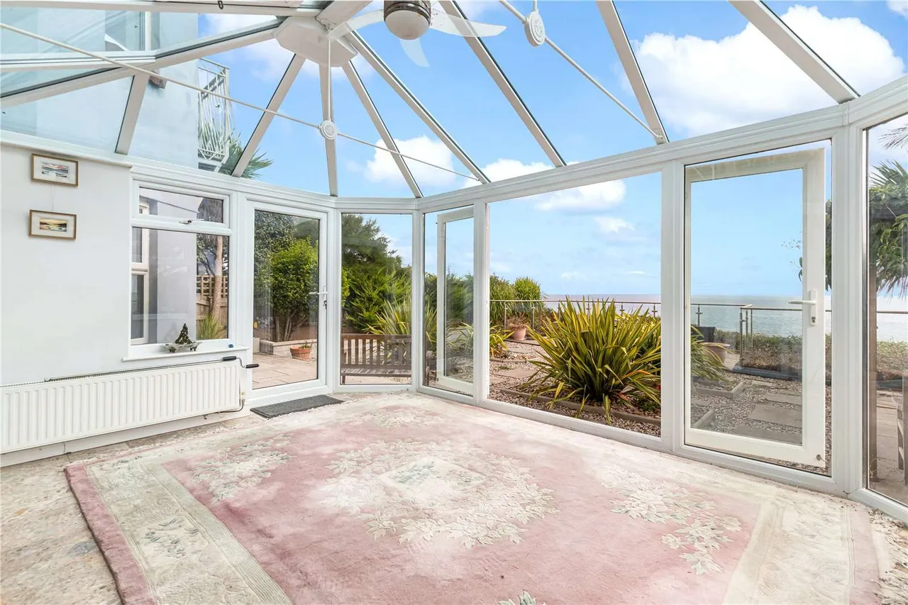Exeter Road, Dawlish, Devon, EX7 0AG, photo 9