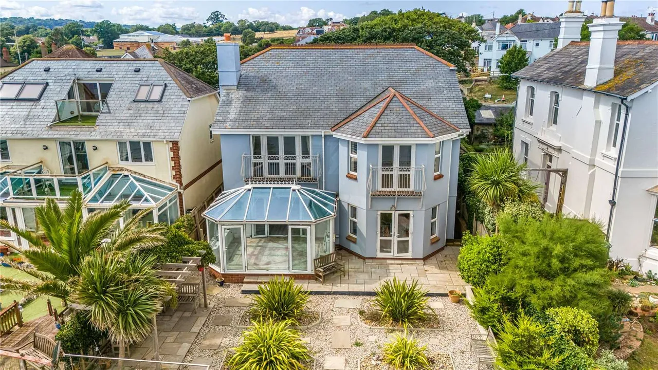 Exeter Road, Dawlish, Devon, EX7 0AG, photo 4