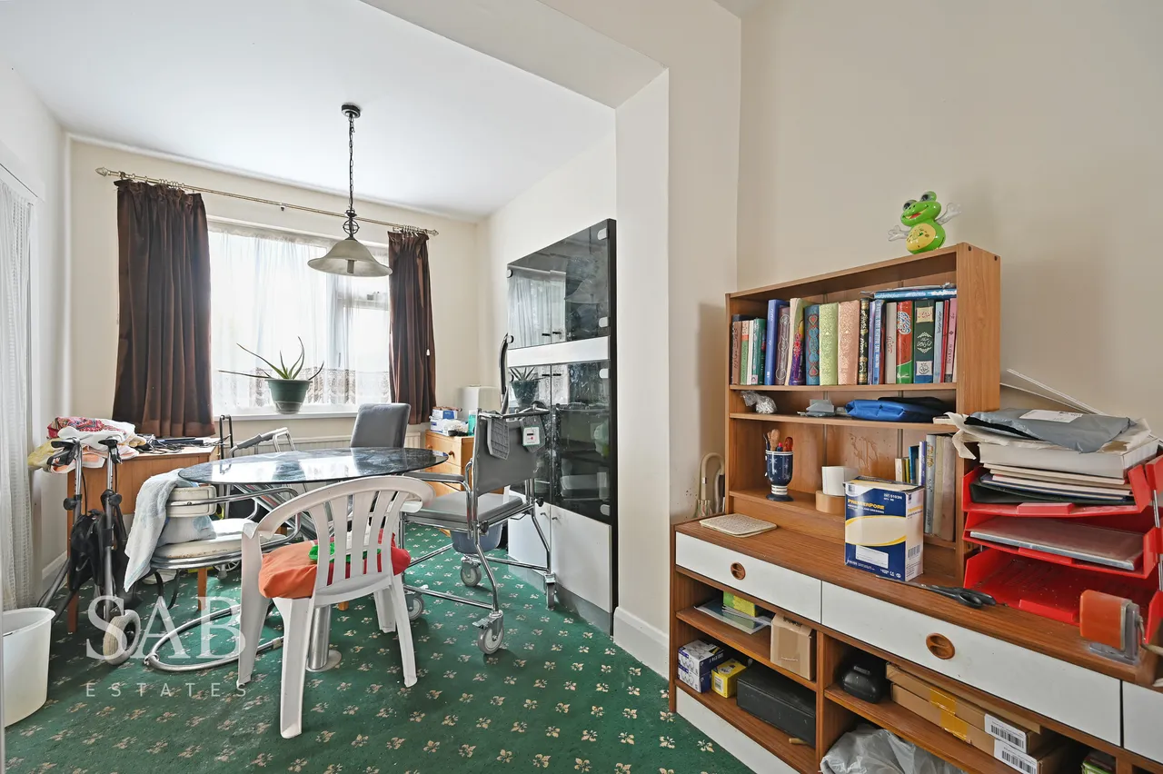 Neal Avenue, Southall, UB1, photo 6