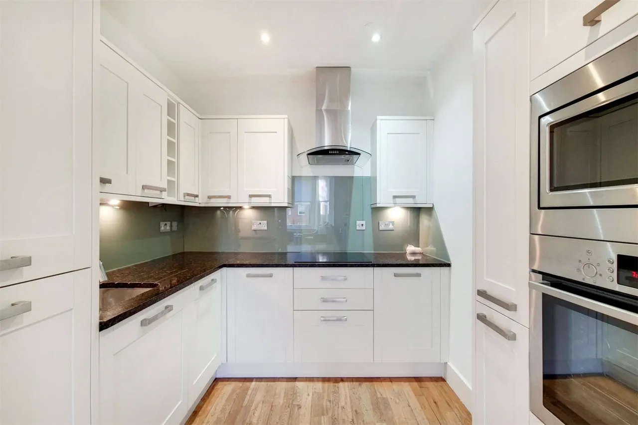 Windmill Hill, Hampstead, London, NW3 6RU, photo 2