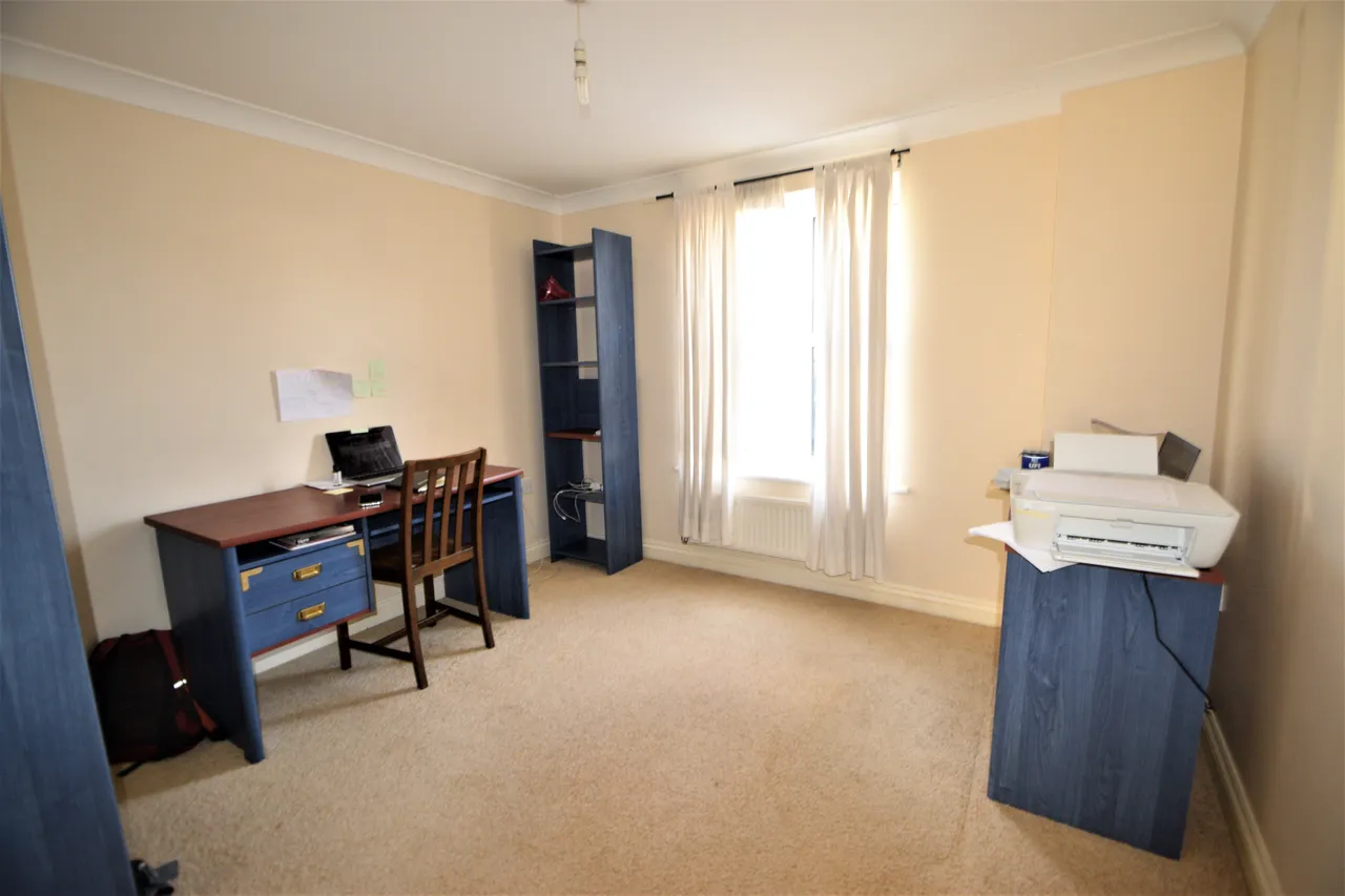 Blenheim Road, Eastleigh, SO50, photo 5