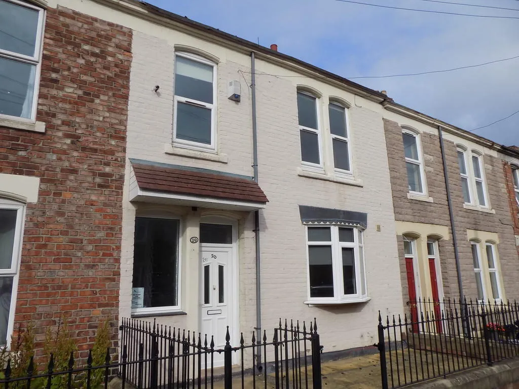 1 bed house to rent — Newton Street, Gateshead, NE8 4XL