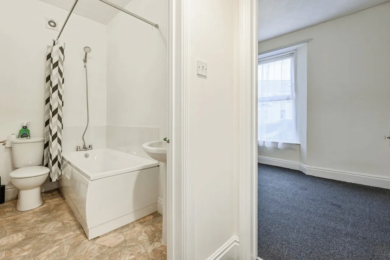 Alexandra Road, Mutley, PL4, photo 11
