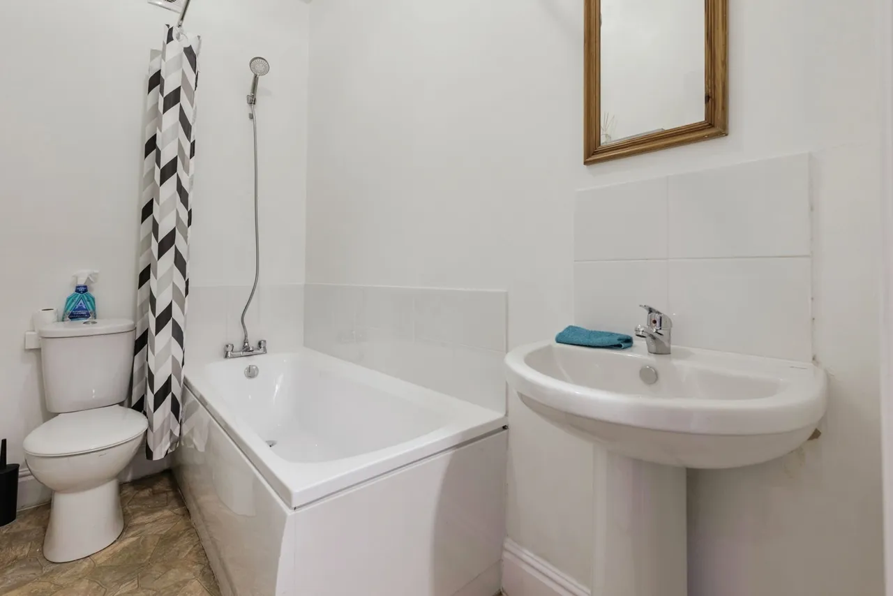 Alexandra Road, Mutley, PL4, photo 10