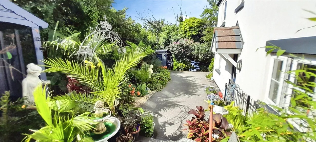 Wheal Albert Road, Goonhavern, TR4, photo 21