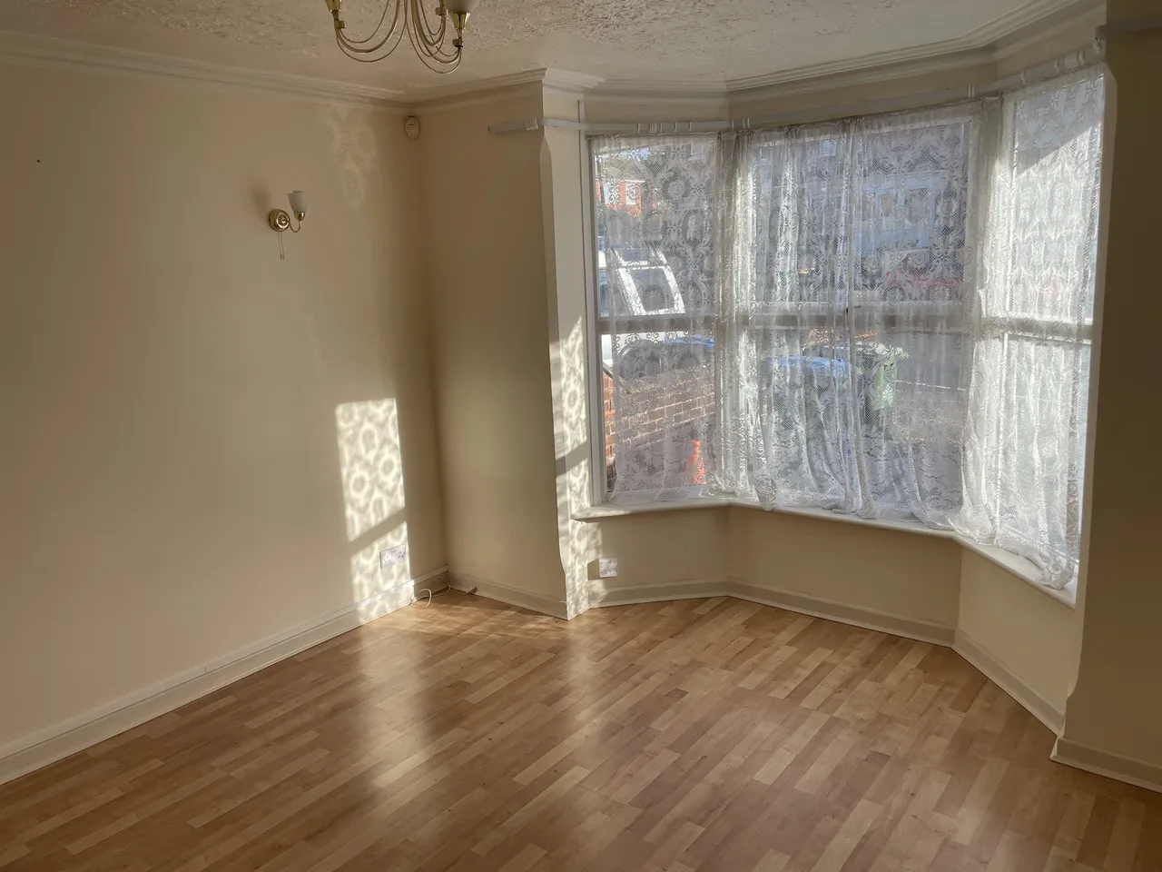 Warren Crescent, SO16, photo 2