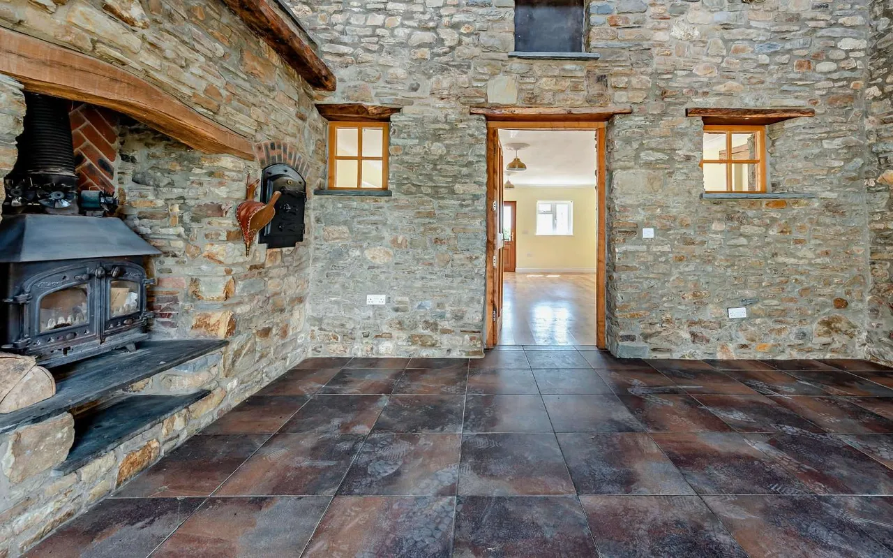 Blaenycoed, Carmarthen, Carmarthenshire, SA33 6HA, photo 9