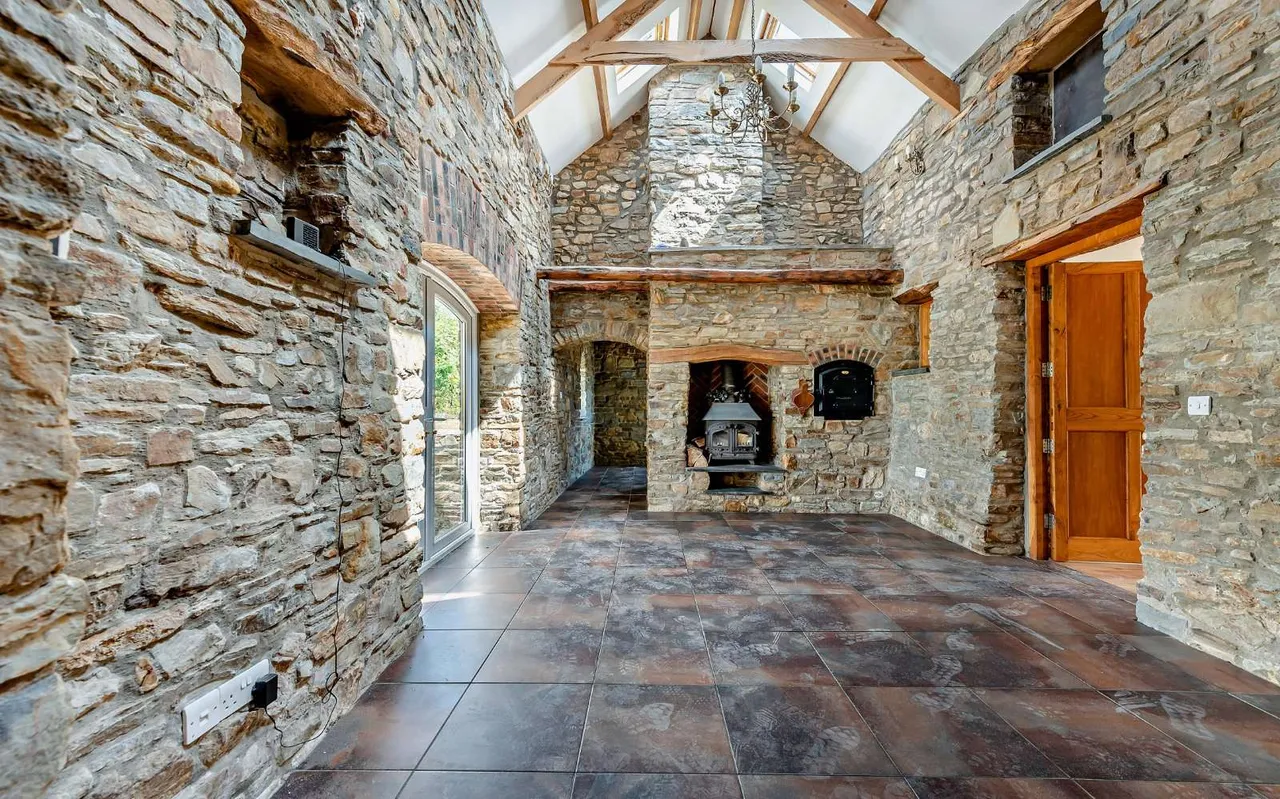 Blaenycoed, Carmarthen, Carmarthenshire, SA33 6HA, photo 10