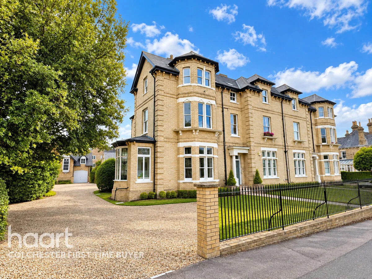 1 bed flat for sale, Victoria Road, Colchester, CO3