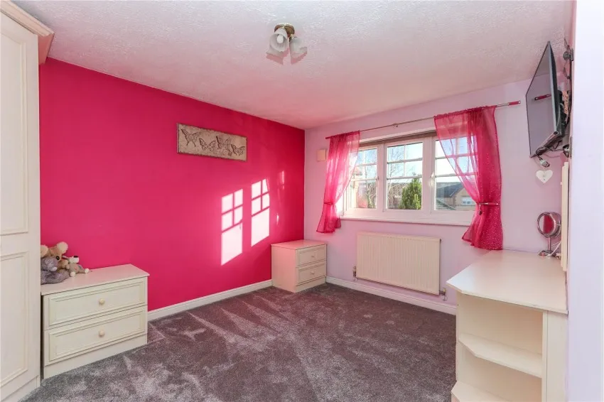 Lavington Avenue, Cheadle, photo 6