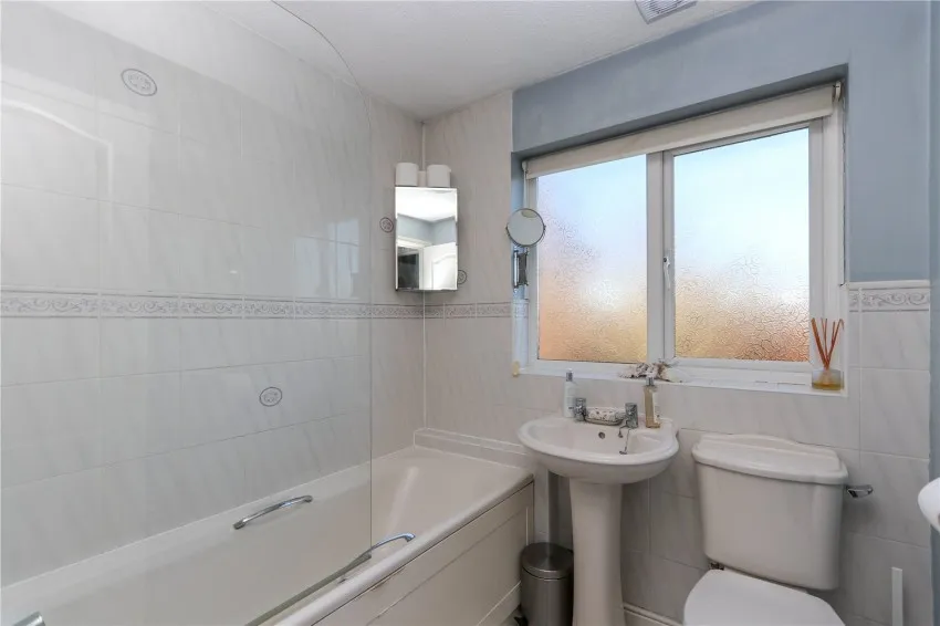 Lavington Avenue, Cheadle, photo 11
