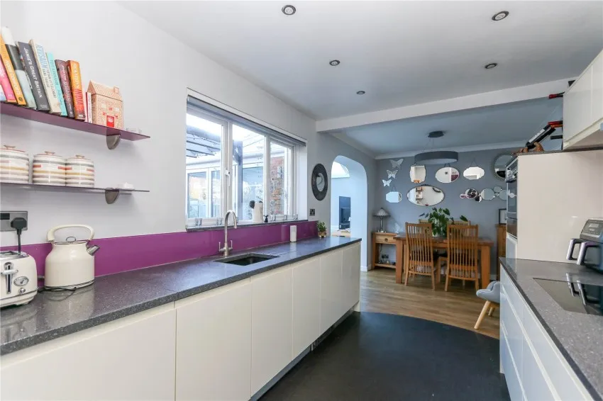 Lavington Avenue, Cheadle, photo 15