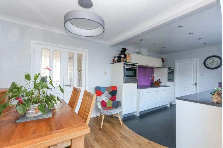 Lavington Avenue, Cheadle, photo 14