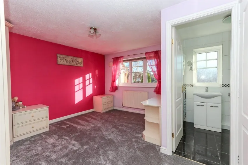 Lavington Avenue, Cheadle, photo 19