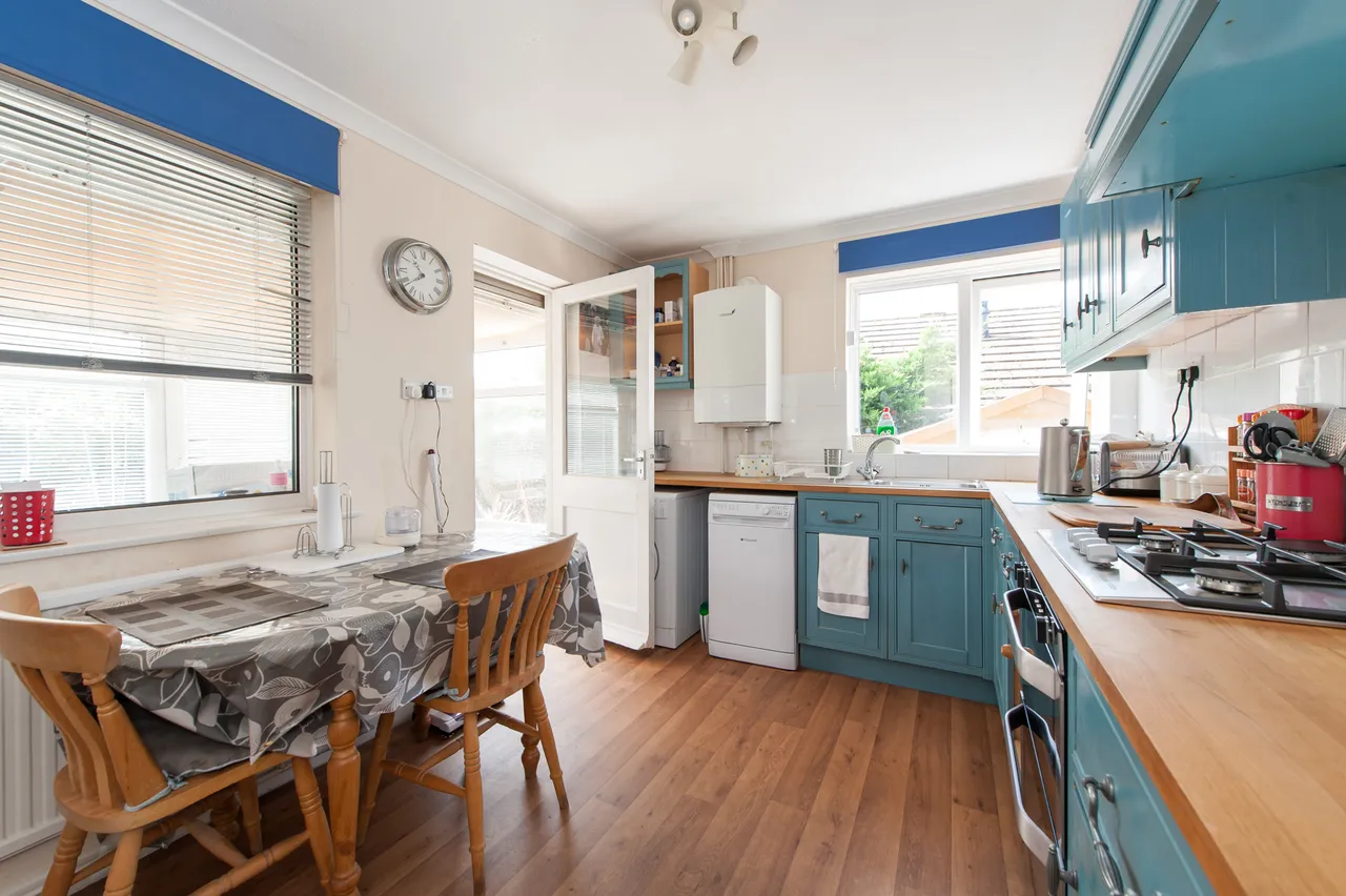 Derwent Avenue, Ramsgate, CT11, photo 3