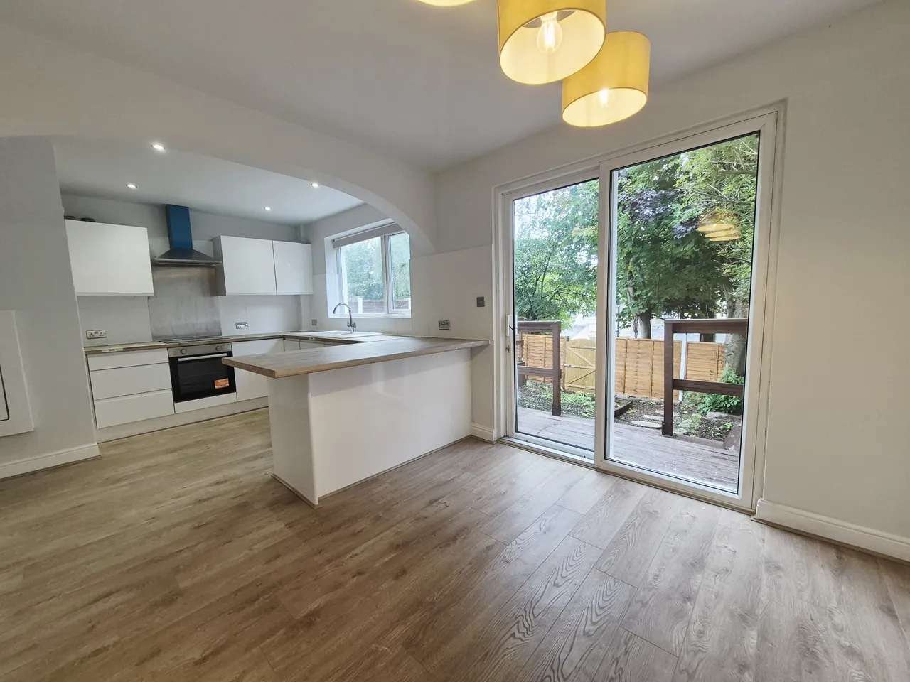 Coniston Avenue, BB5, photo 8