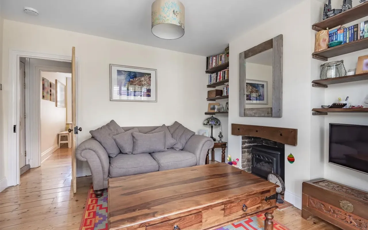 Idmiston Square, Worcester Park, KT4, photo 8