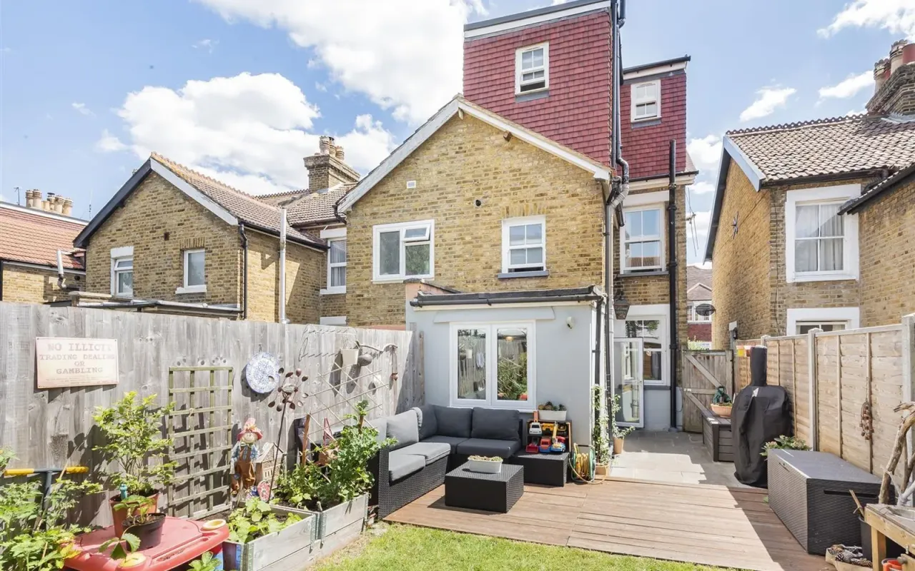 Idmiston Square, Worcester Park, KT4, photo 18