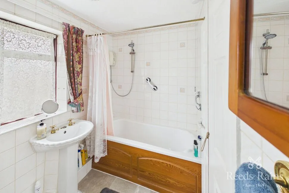 Ash Lane, Widnes, WA8, photo 20