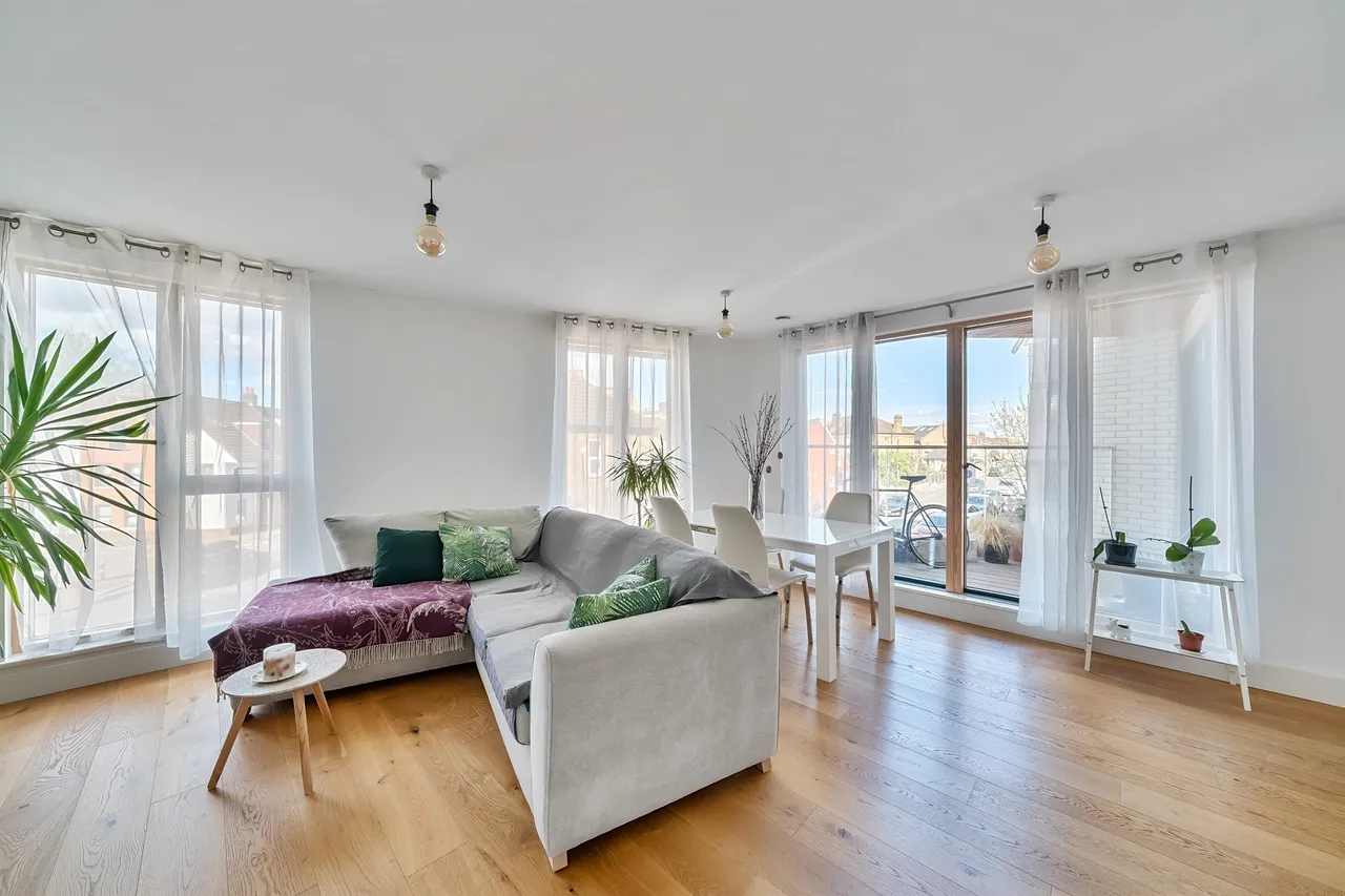 Cavendish Road, London, SW19, photo 12