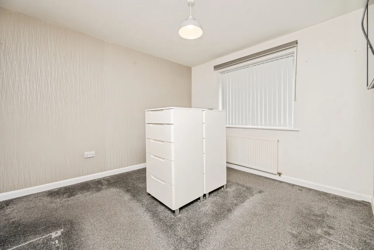 Caslon Crescent, Stourbridge, DY8, photo 7