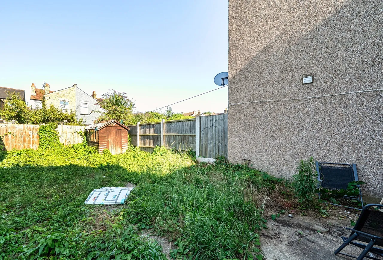 Spencer Road, Mitcham Junction, CR4 4JP, photo 9